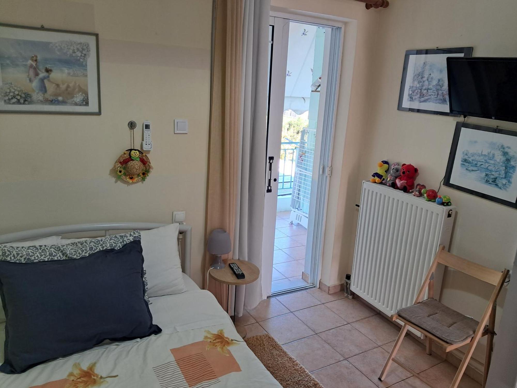 Top Floor On Villa, 3' From Center, By The Sea! Host Is Efi Kwsta Preveze Dış mekan fotoğraf